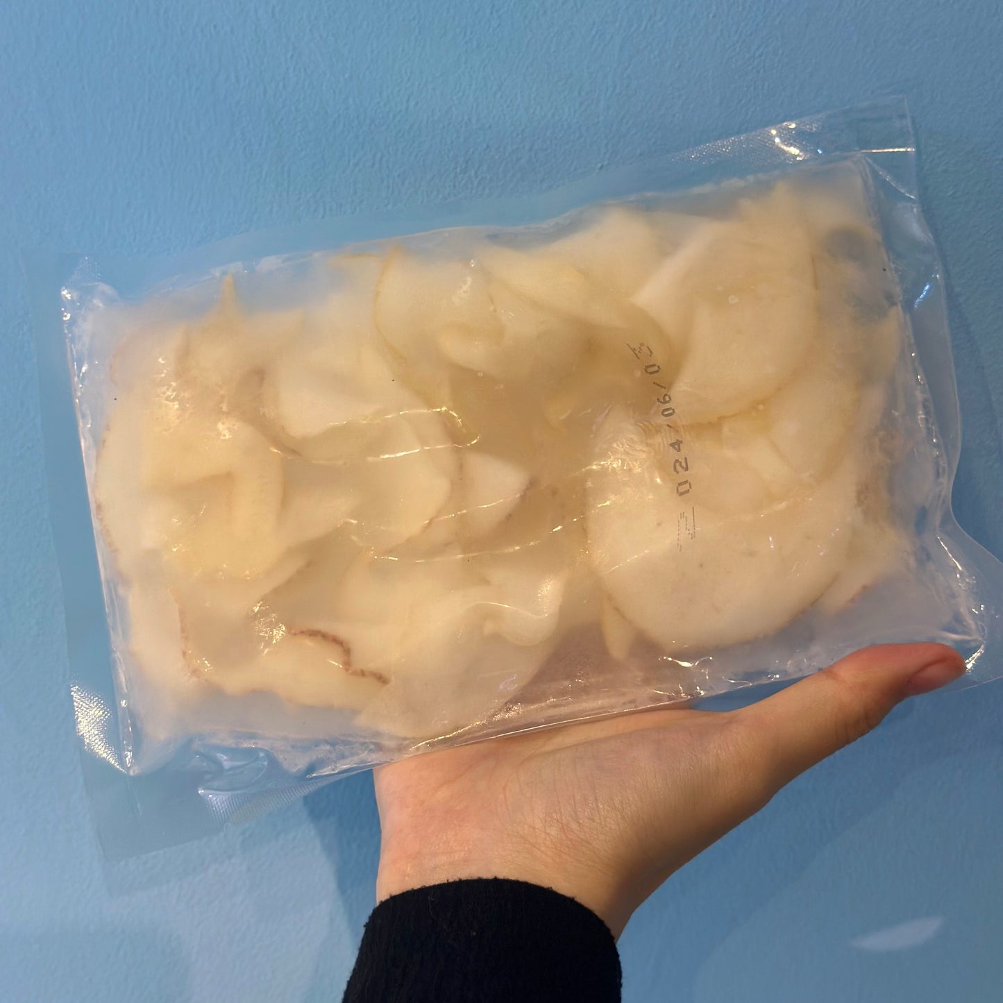 Frozen Conch Slice / 螺片 - 300g ***