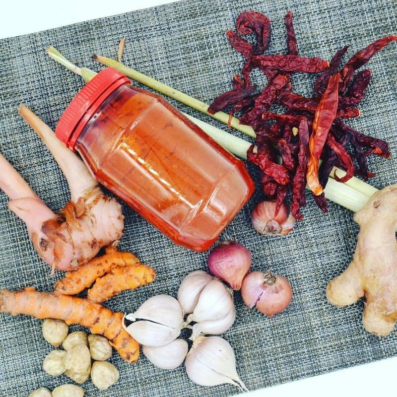 Homemade Sambal Chili Paste / 自家制辣椒酱 - 500g - Fish Club
